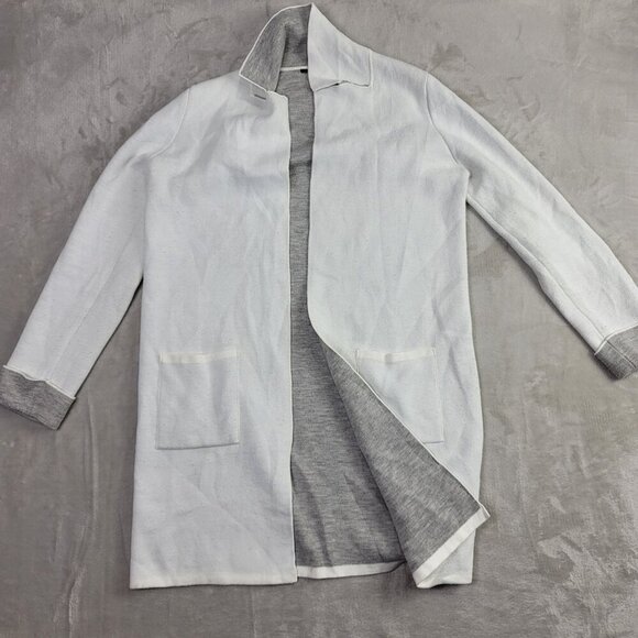 T Tahari Sweaters - T Tahari White & Gray Colorblock Women's Sweater Cardigan | Size M